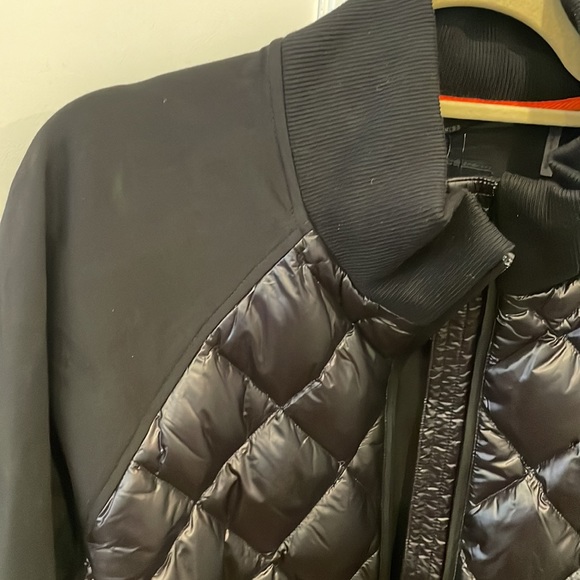NWT Men’s Moose Knuckles Hoyt bomber black zip up jacket. Puffer/sweater - Picture 4 of 7